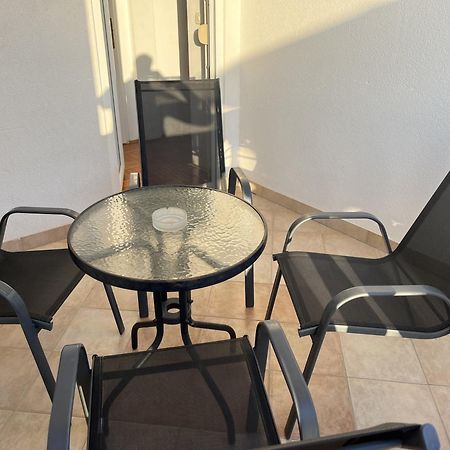 Burle Apartment With Free Private Parking 메덜린 외부 사진