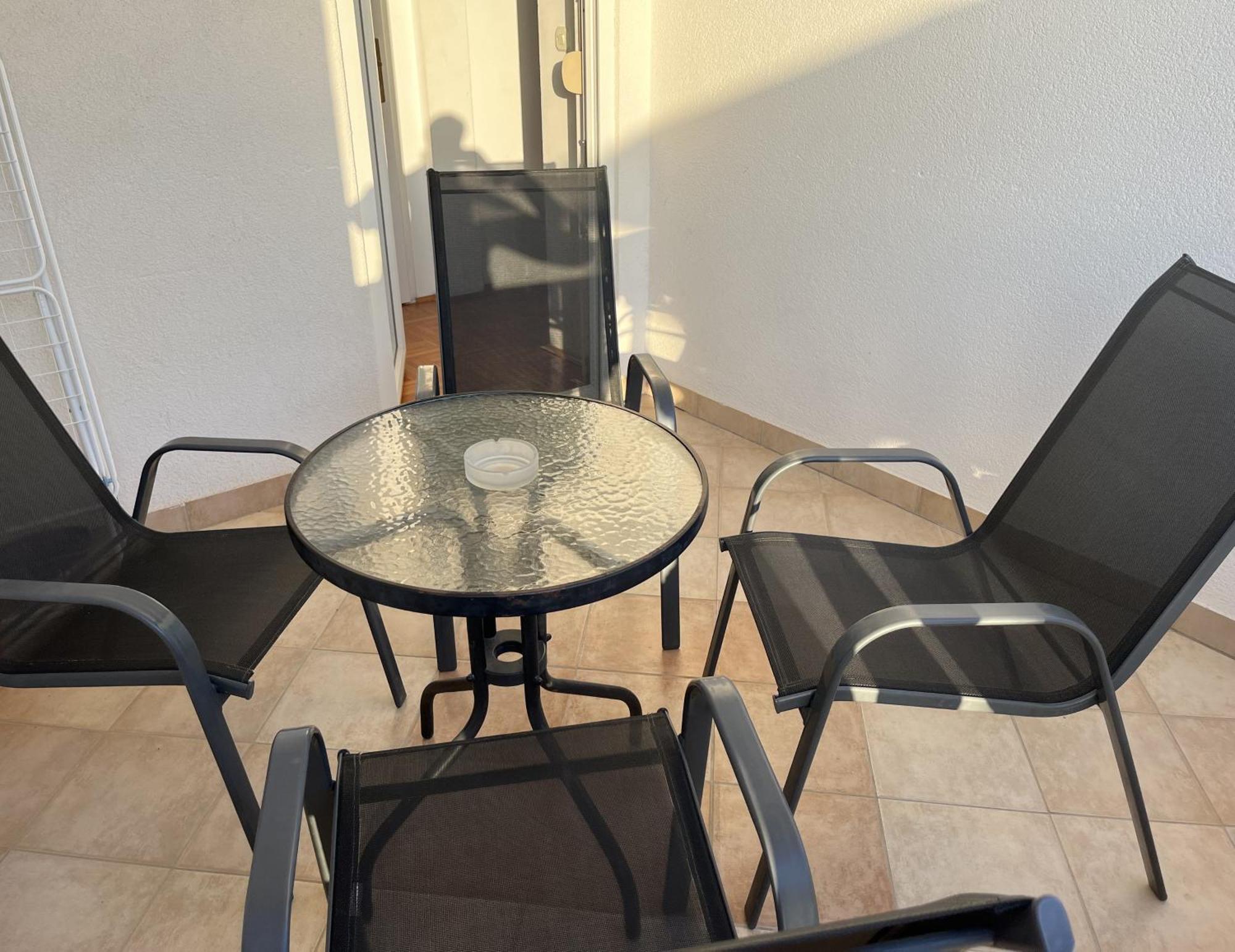 Burle Apartment With Free Private Parking 메덜린 외부 사진